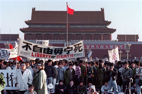 1989是什么年|六四30周年：天安门大屠杀阴影下中国的变和不变